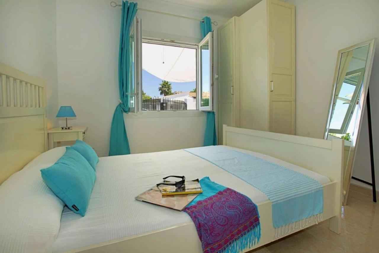 Villa Blau อัลกูเดีย ภายนอก รูปภาพ