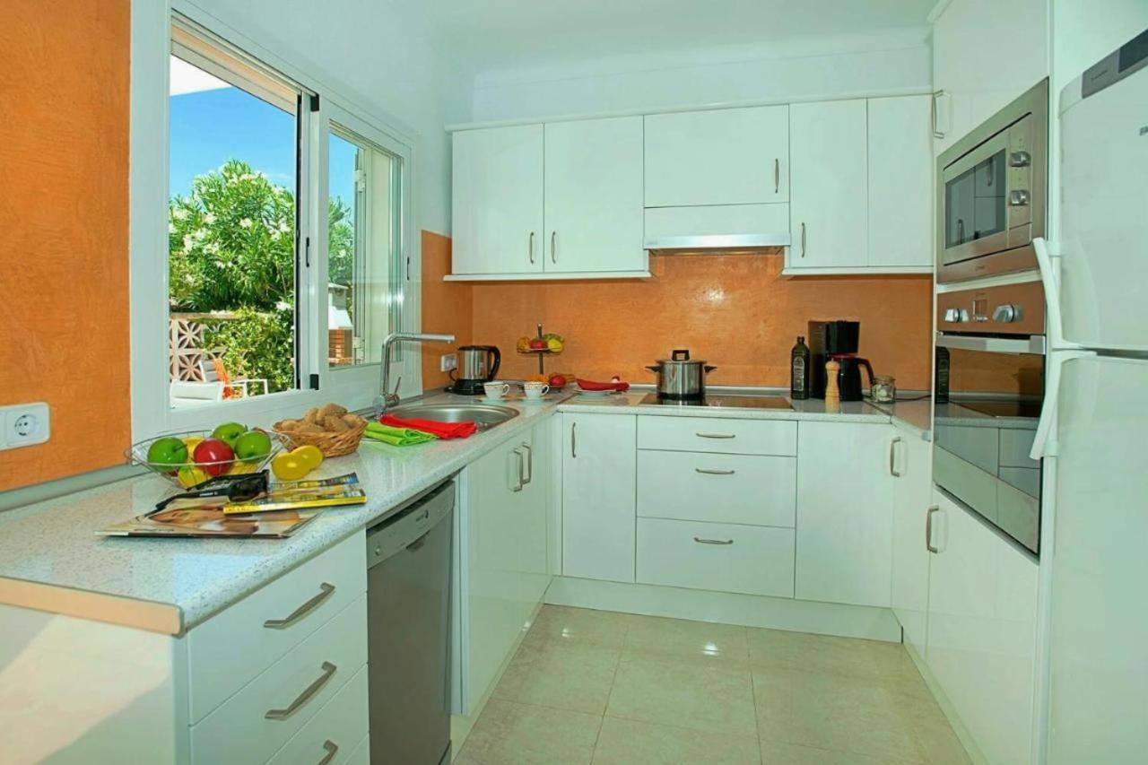 Villa Blau อัลกูเดีย ภายนอก รูปภาพ